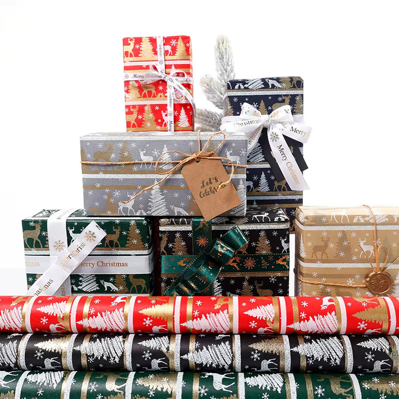 Weihnachtsgeschenkpapierrolle mit Rentier- und Weihnachtsbaum-Design, Mehrfarbig, Breite: 43 cm, Länge: 300 cm - Bild 6