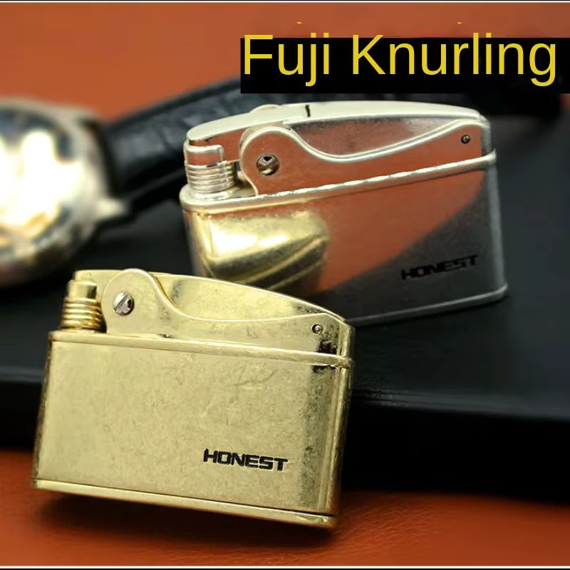 HONEST Retro Druckzünd-Feuerzeug Kowtow Machine in Silber oder Gold - Bild 2