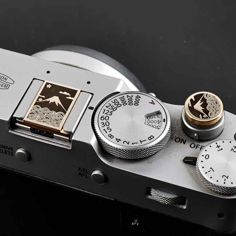 Metall Kamera Blitzschuhabdeckung als Blitzschuh-Schutz und Auslöseknopf für Fujifilm XS10 XM5 XE4 XT5 XT30II XH2S XA7 Kamera-Zubehör - Bild 3