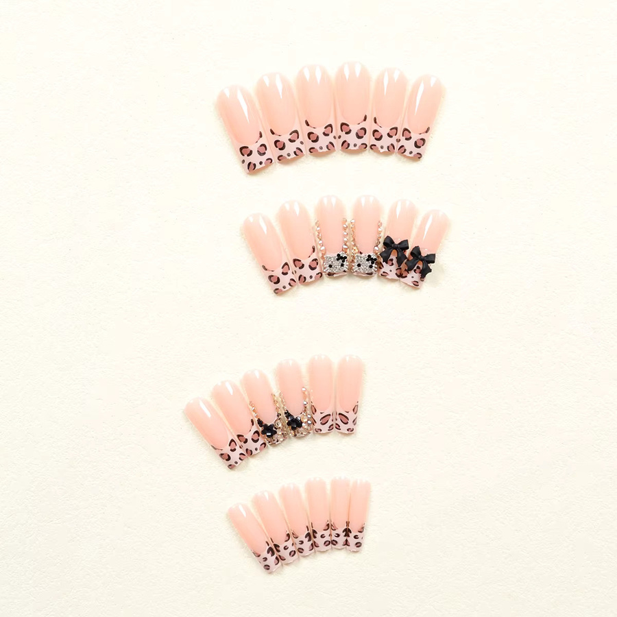 Sanrio Künstliche Nägel, Leoparden-French-Nail-Art, Schwarz, Glänzend, 24 Stück - Bild 2