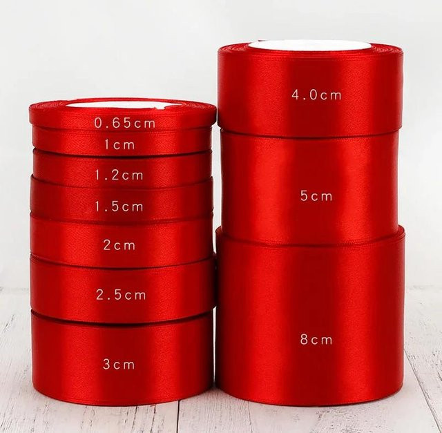Rotes Satinband für Dekoration, Geschenkverpackung und DIY-Projekte - Bild 1