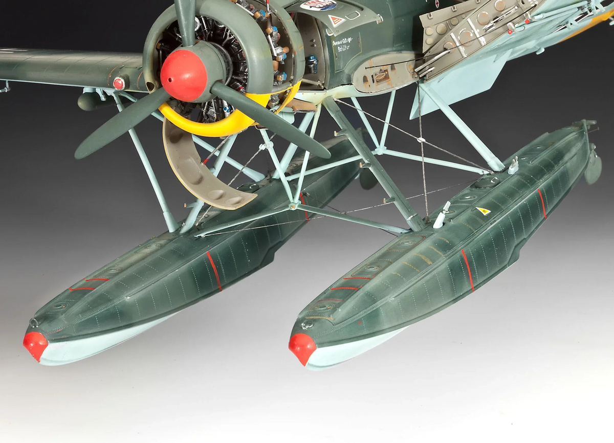 Revell Arado Ar196A-3 Seaplane Wasserflugzeug Marineflieger 1:32 - Bild 4