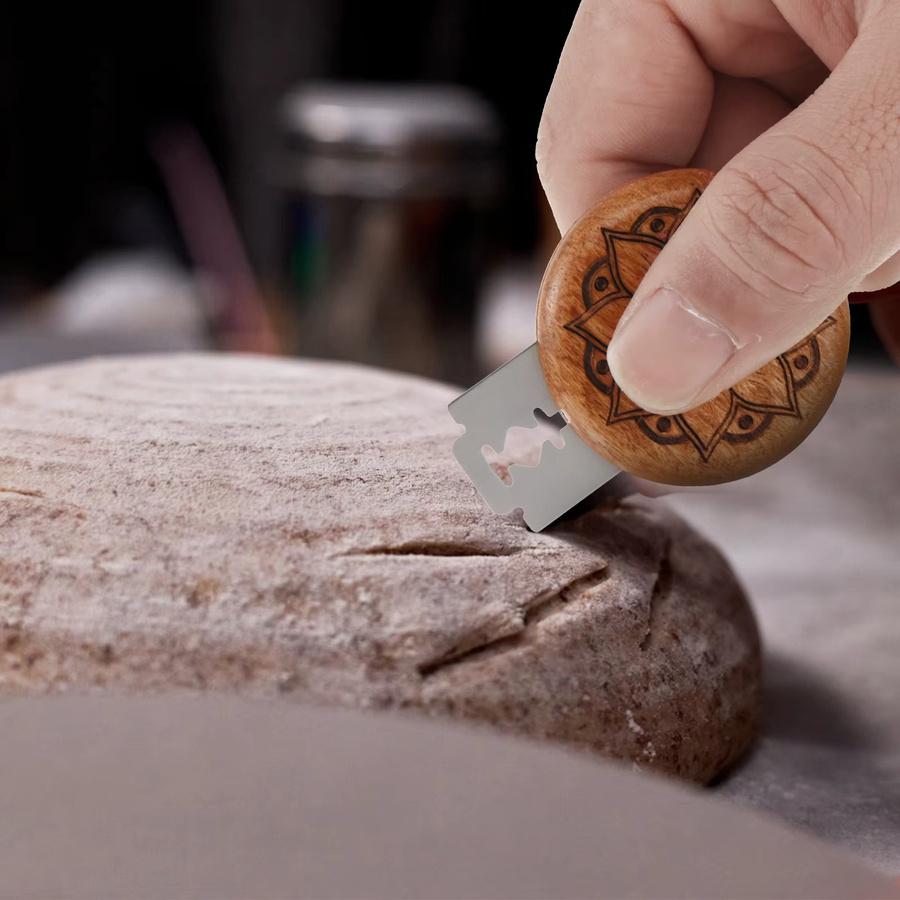 Willstar Holz-Brotmesser in Braun als Teig-Einschneidewerkzeug für Sauerteig und Rundbrot - Bild 5