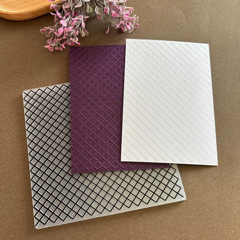 Geprägter Kunststoffordner mit Diamantgitter-Design für DIY-Papiersteckbücher und Kartenherstellung - Bild 2