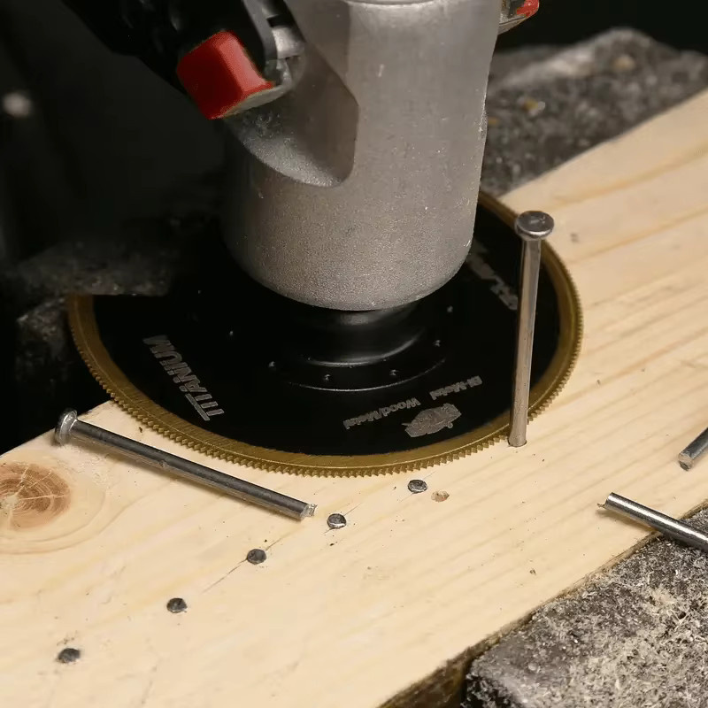 LouCnloin Oszillierende Sägeblätter aus Bimetall mit Titanbeschichtung für Holz, Kunststoff und Metall - Bild 3