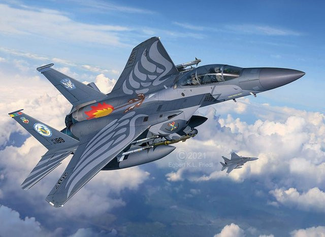 Revell F-15E Strike Eagle, Fahrzeug, 1:72, ab 12 Jahren - Bild 1