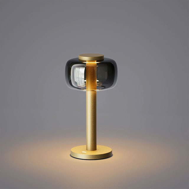 ELLE Decoration Odeon LED-Akkuleuchte in Gold mit transparentem Glas, dimmbar und Touch-Bedienung - Bild 1