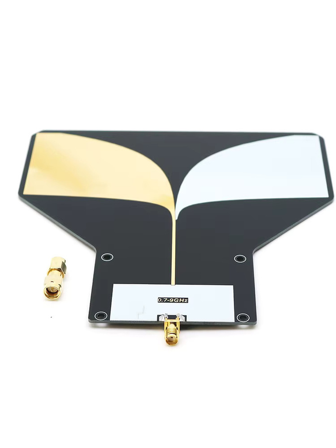 Dykbcells Breitband-Richtantenne 6dBi für UWB, 700MHz-9GHz, Schwarz, mit SMA-Anschluss für Bildübertragung und RF-Signale (868MHz, 915MHz, 2,4GHz, 5GHz, 5,8GHz) - Bild 1