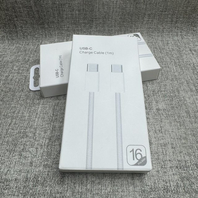 USB-C Ladekabel mit 60 W PD Schnellladefunktion aus gewebtem Material für iPhone, Samsung, Huawei und Xiaomi - Bild 1