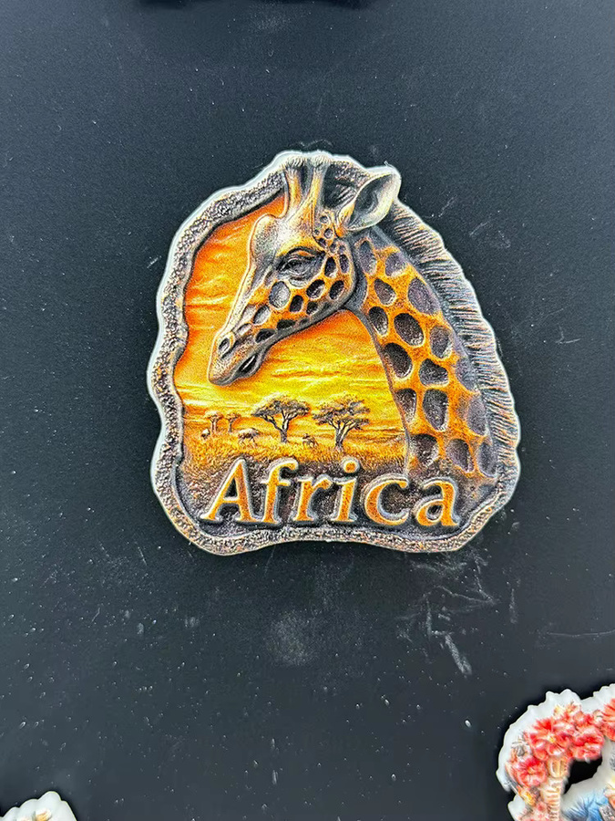 Kreativer 3D Kühlschrankmagnet Giraffe aus der Afrikanischen Savanne in Multicolour als Reise-Souvenir für dein Zuhause oder das Büro - Bild 5