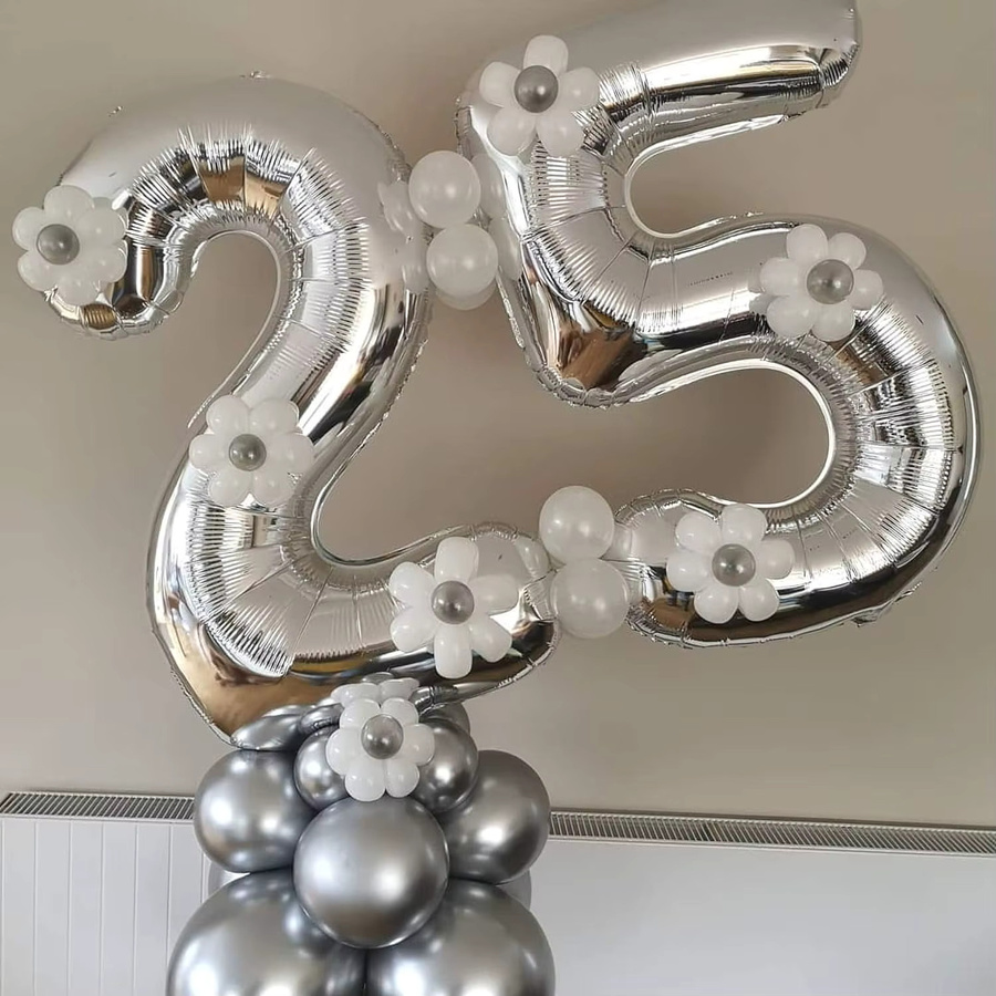 XHLFCJ Konfetti-Set mit 2 silbernen Luftballons in Form der Zahl 25, 40 Zoll große Party-Dekoration für deinen 25. Geburtstag oder Jahrestag - Bild 4