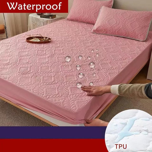 Wasserdichter gesteppter Matratzenschoner als Spannbettlaken in Beige, atmungsaktiv und weich, B/T/H: 90 x 200 x 30 cm - Bild 1