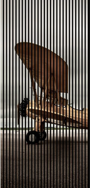 FN Acustico Akustikplatte Flieger in Bunt aus PET und MDF, B/H: 113,3 x 240 cm, Tiefe: 1,9 cm - Bild 1