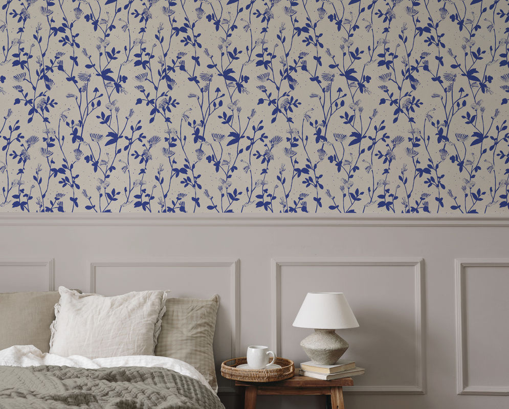 Sian Zeng Tapete Feather Plant in Ultramarin Blau mit botanischem Floral-Design aus Vlies - Bild 2
