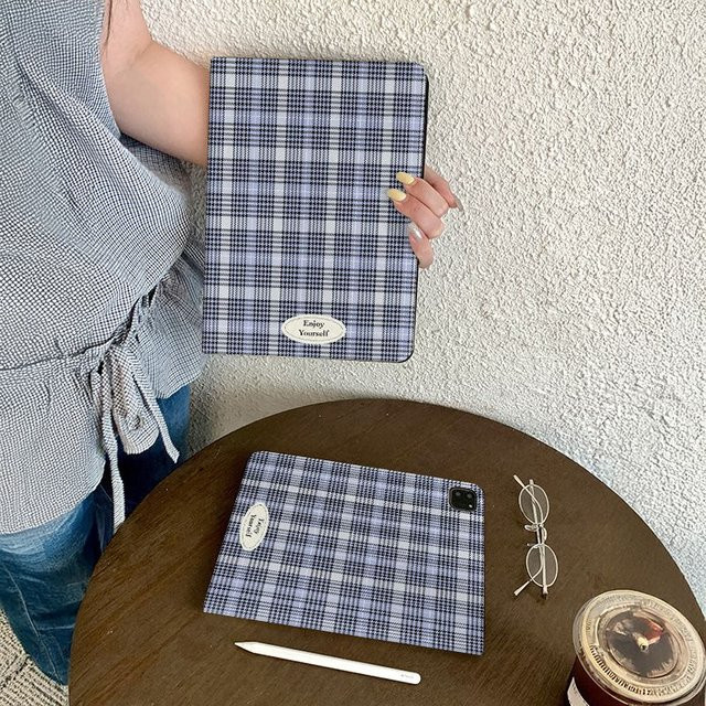 DecoPhone Creative Check Tablet-Hülle für iPad Pro 10/11 Zoll, iPad Air 3/4/5 Generation und iPad 6./7./8. Generation in Weiß - Bild 1