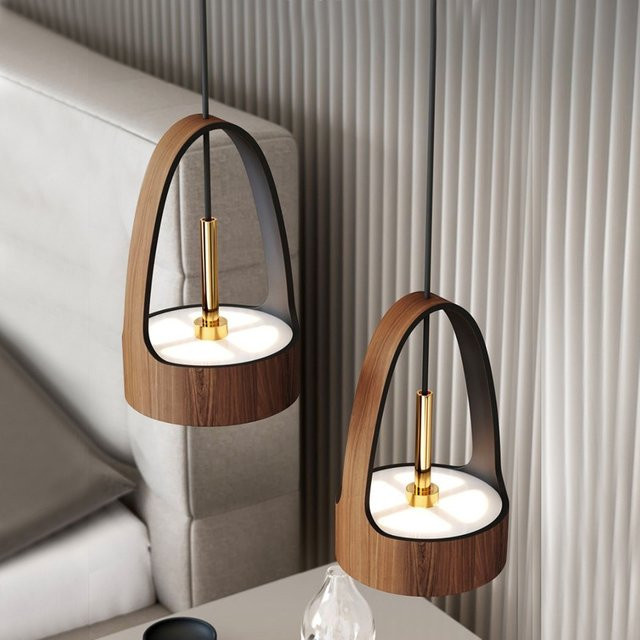Moderne LED Pendelleuchte von YUENSLIGHTING in Braun mit Holzmaserung-Imitation für Schlafzimmer und Restaurant - Bild 1