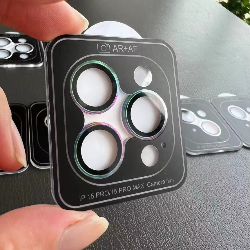 Kamera Schutz Set für iPhone 17 Pro Max, 16, 15, 14, 13 Mini mit Metall Ring und leuchtender Glas Kappe in Silber und Schwarz - Bild 1