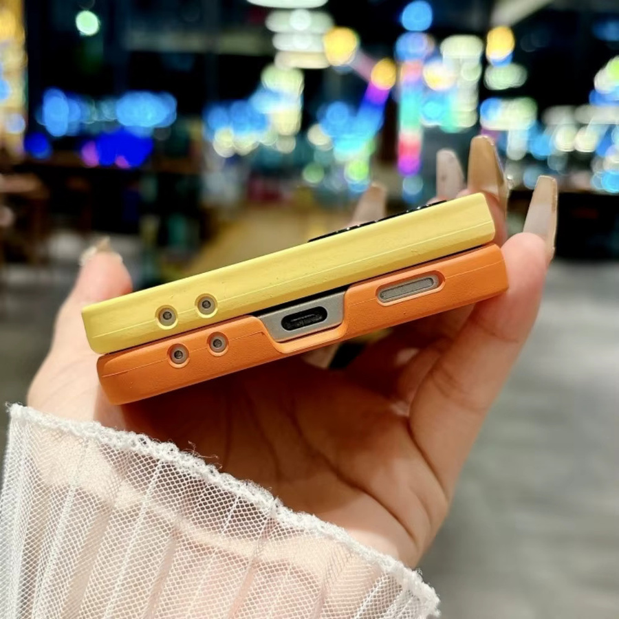 Magnetische Flip-Handyhülle für Samsung Galaxy Z Flip 8 7 6 5 4 3 mit Magsafe und zweifarbigem Farbverlauf in Orange-Gelb - Bild 3