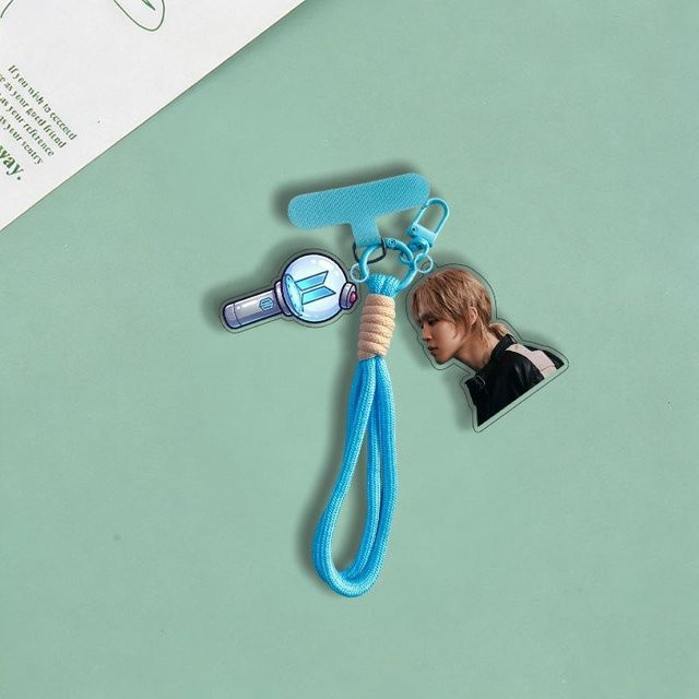 BTS Kpop Handy-Lanyard mit Acryl-Buchstabenperlen und Jimin Porträt Foto als Fan-Geschenk in Blau - Bild 1