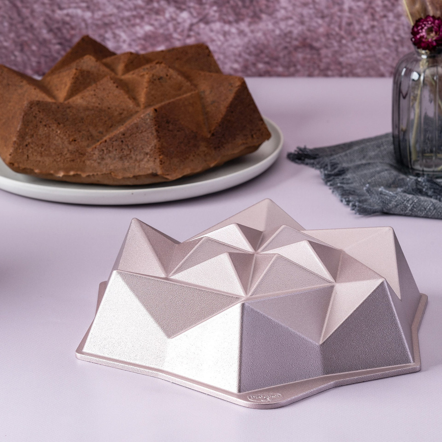 Dr. Oetker Kreativbackform Creative Origami, runde Backform aus Keramik, Gold, Durchmesser: 24 cm - Bild 2