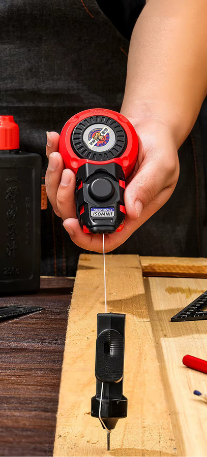 NIUXIANG Manueller Tintenmarker mit 50m Kreideband in Rot für professionelle Holzzeichnungen - Bild 2