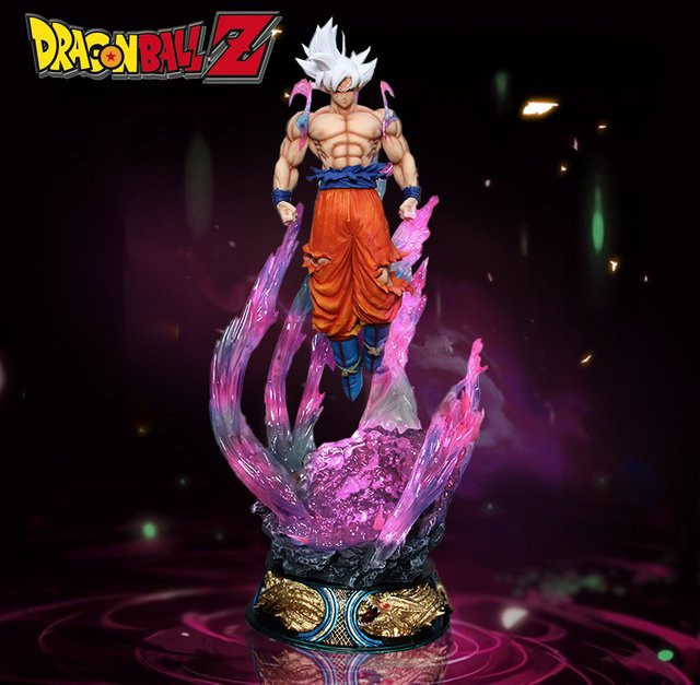 Bandai Dragon Ball Son Goku Ultra Instinct Super Saiyajin Figur, 25 cm, Kunststoff - Bild 1