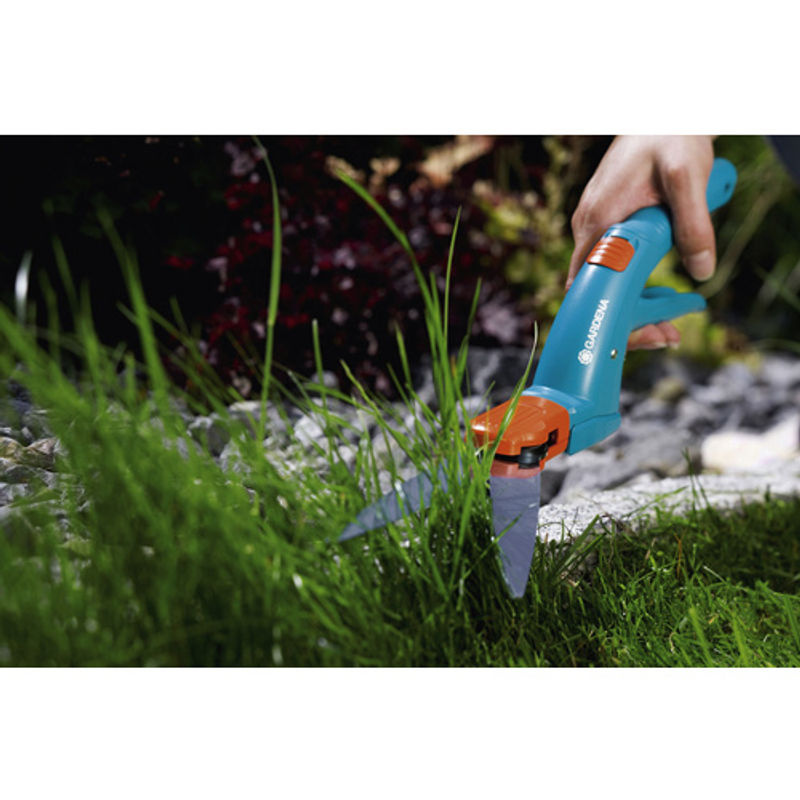 Gardena Classic Grasschere mit drehbarem Schwenkkopf und Bypass-Schnittmechanismus in Türkis - Bild 3