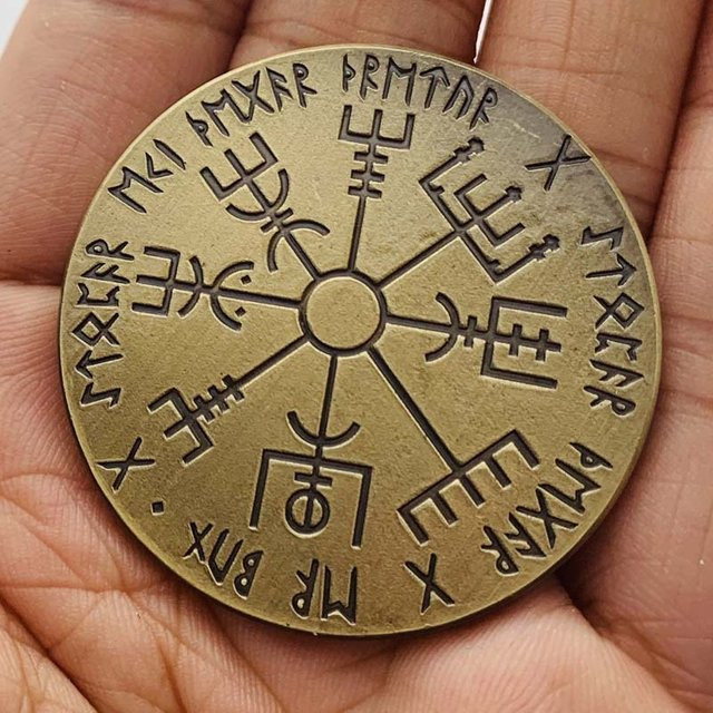 Vegnostiir Wikinger-Souvenirs Gedenkmünzen als Sammlerstück und Glücksmünze in Gold und Grau aus Metall - Bild 1