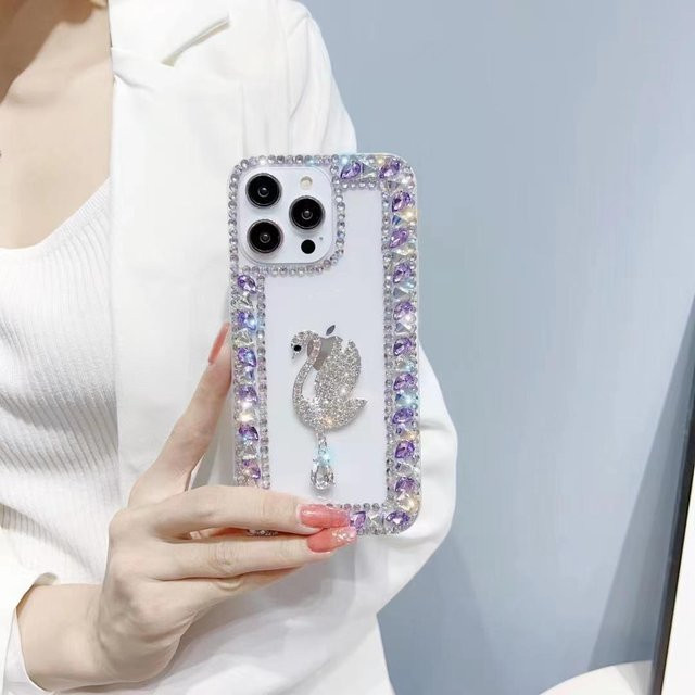 Luxuriöse Bling Strass Hülle für Samsung Galaxy S24 S23 S22 S21 S20 Ultra S23 FE A55 A35 A25 A05 A53 A54 A52 A13 A14 A15 und Xiaomi Poco C65 in Violett mit Diamant-Design - Bild 1