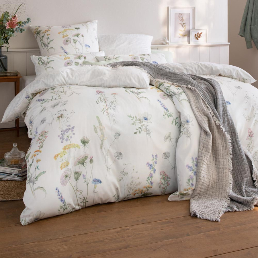 Estella Satin de Luxe Bettwäsche Primavera Wiesenblumen Mako-Satin Wendeoptik Multicolour, B/H: 135 x 200 cm und 80 x 80 cm - Bild 1