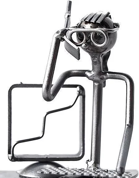 Hinz & Kunst Stiftehalter Wired Line aus Metall in Silber - Bild 1