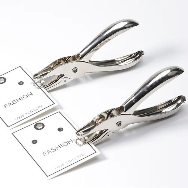 Einlochstanzer aus Metall in Silber für Papier und Scrapbooking mit 6 mm Lochdurchmesser - Bild 1