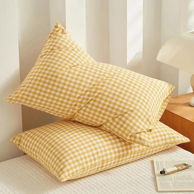 JMG Clothing Kissenbezug aus 100% reiner Baumwolle in Gelb, Umschlagstil, Kariert, B/H: 48 x 74 cm - Bild 1