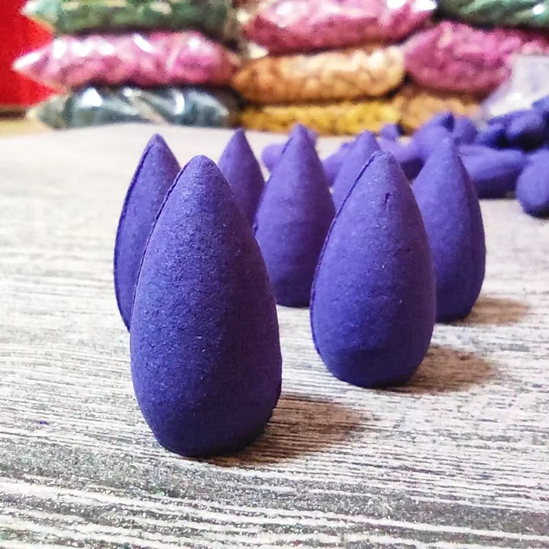 YXYMCF Natürliche Rauch-Rückfluss-Räucherkegel mit Sandelholz und Lavendel für Aromatherapie, 100 g (ca. 60 Stück) - Bild 2