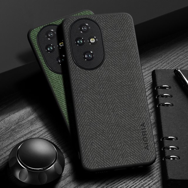 Lederhülle für Huawei Honor 200 Pro Lite und Honor 200 Smart in Schwarz mit Holzmaserung Design - Bild 1