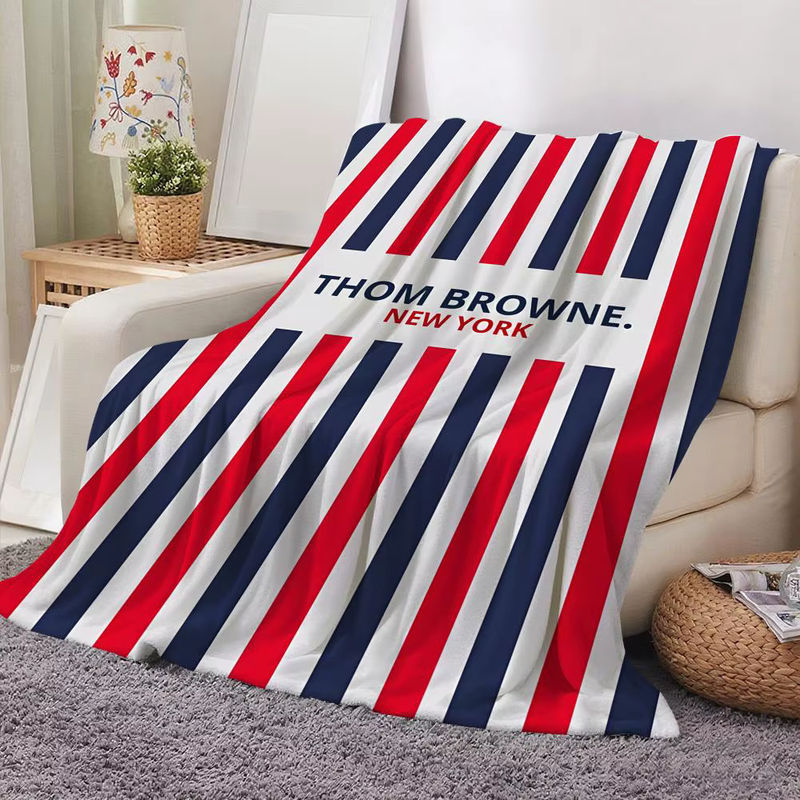 T-Thom B-browne Kuscheldecke aus Flanell in Braun, Schwarz oder Mehrfarbig gestreift - Bild 2