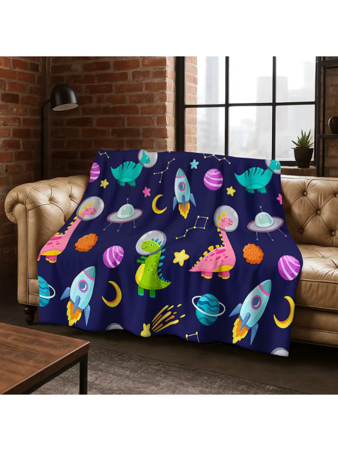 Faviora Flanell Decke für Kinder mit Cartoon Dinosaurier und Weltraum Motiv, weich und warm für Schlafzimmer, Büro oder Reisen - Bild 2