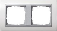 Gira Abdeckrahmen zweifach mit Aluminium-Zwischenrahmen in Weiß und Silber, IP20, bündig und unterputz montiert - Bild 1