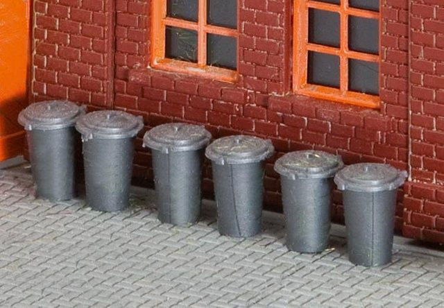 Faller Mülleimer Set in Grau, 10 Stück - Bild 1