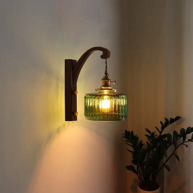 Moderne LED-Wandleuchte von Ramalho aus farbigem Glas für Wohnzimmer, Schlafzimmer und Küche - Bild 1