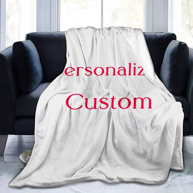 Personalisierte Decke mit eigenem Foto von ZIZ in Weiß - Bild 5