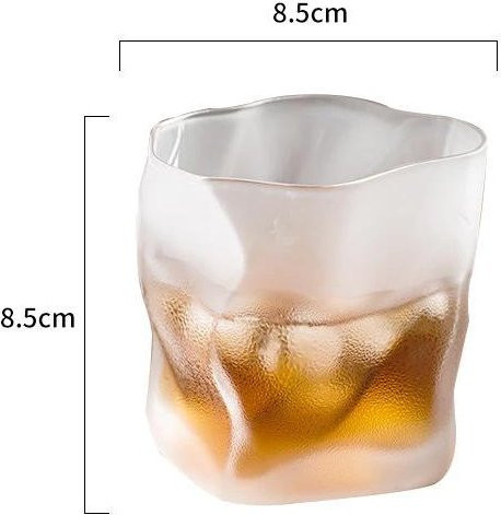 Japanisches Trinkglas aus Glas mit gedrehtem Design, transparent, 280 ml - Bild 1