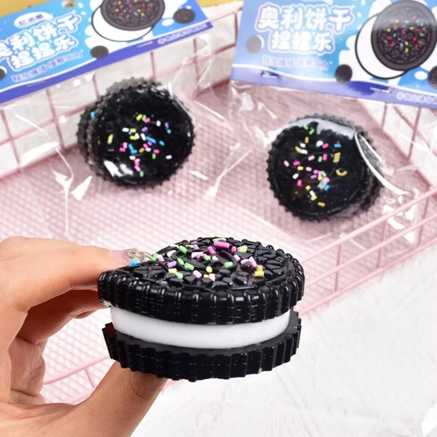 Schylling Oreo Stressabbau-Squishy-Spielzeug, Keks-Kuchen-Spielzeug, Sandwich-Keks Antistress-Gadget - Bild 2