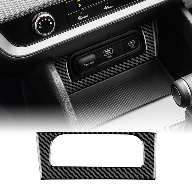 KUNGKIC Carbon-Look USB-C Ladeport Rahmen Aufkleber für KIA Sportage NQ5 in Schwarz - Bild 1