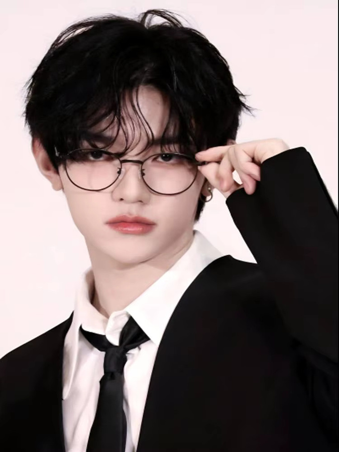 Kayou Zhang Hao Kpop-Poster, wasserfester Wandkunst-Aufkleber in Multicolor, Vintage-Raumdekoration, B: 20,0 cm, H: 20,0 cm, T: 15,0 cm - Bild 7