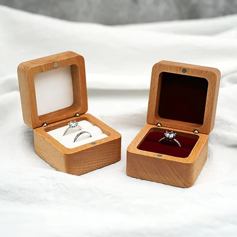 Ringbox Walnussholz, Unisex - Bild 3