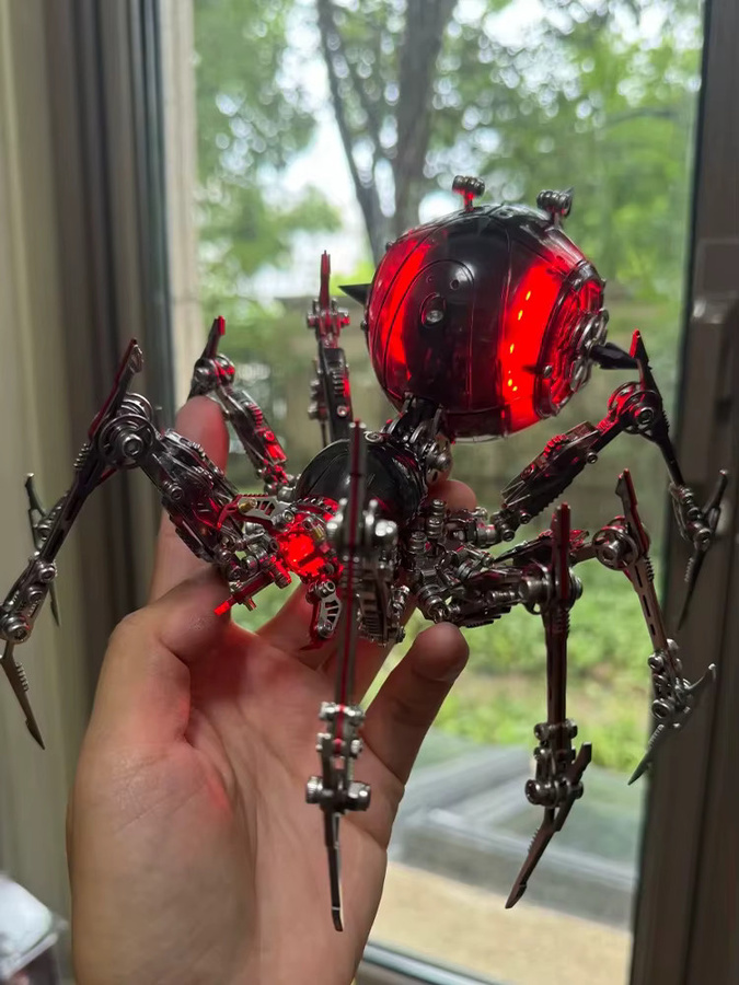 Dragon Zero Metall-Mechanischer Spinnen-Modellbausatz von Bandai in Rot als Steampunk DIY-Montagemodell - Bild 2