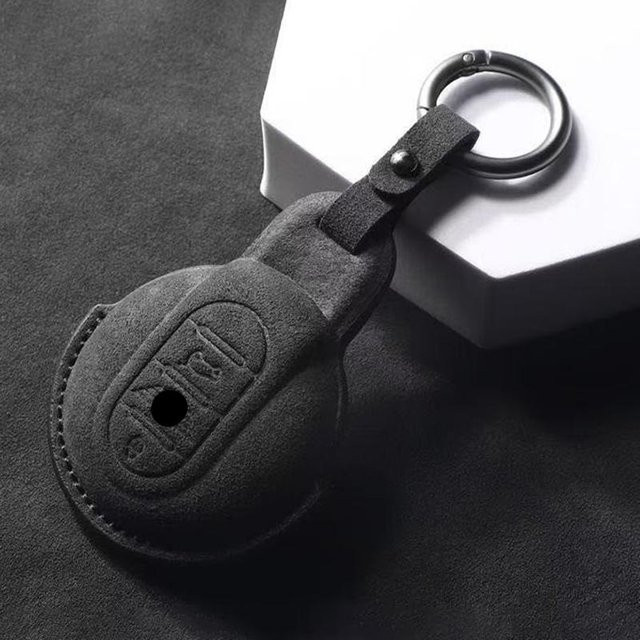Leder Autoschlüssel Hülle als Schlüsselanhänger für BMW MINI COOPER S ONE JCW F54 F55 F56 F57 F60 CLUBMAN COUNTRYMAN in Grau - Bild 1