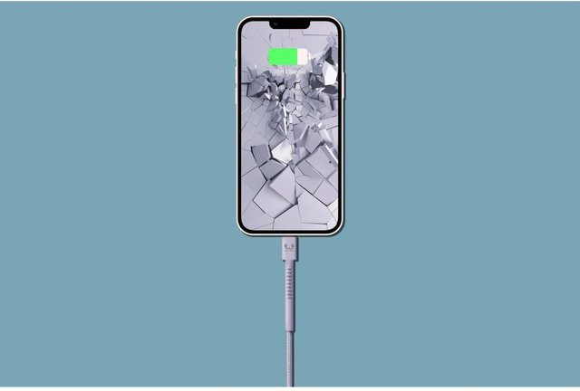 Fabriq USB-A auf Lightning-Kabel in Purple, 2,0 m - Bild 1