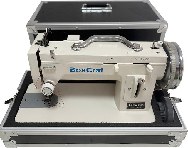 BoaCraf Tragbare Schwerlast-Nähmaschine in Weiß mit Zickzack- und Geradstich inklusive Box und Ausgleichsrad für Segelboote - Bild 1